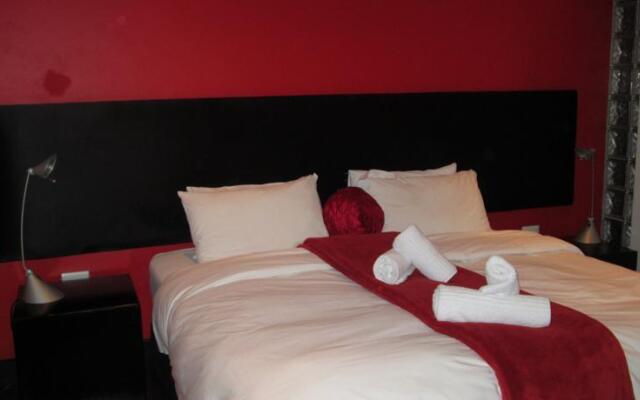 21 Kingfisher Guesthouse