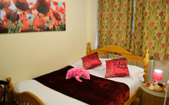 City London Hotel