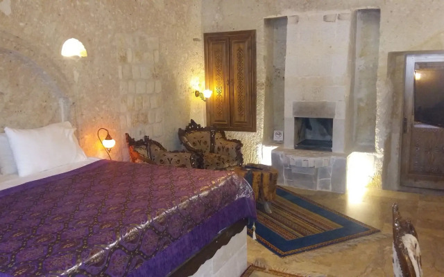 Oread Cave Suites