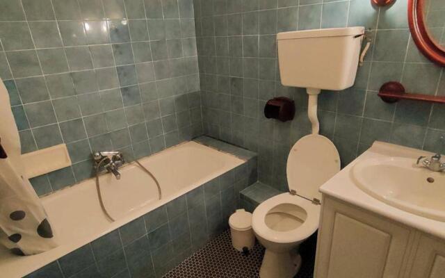 Appartement Cauterets, 2 pièces, 6 personnes - FR-1-234-130