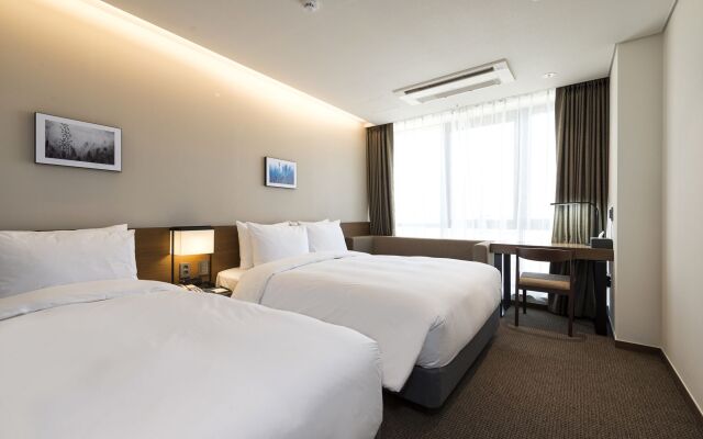 Ramada Encore by Wyndham Haeundae