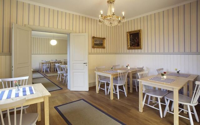 Kivikstrand Badhotell