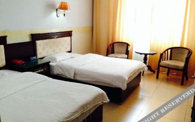 Zhang Shunxin Hotel
