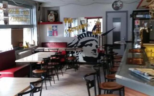 Hôtel des Touristes