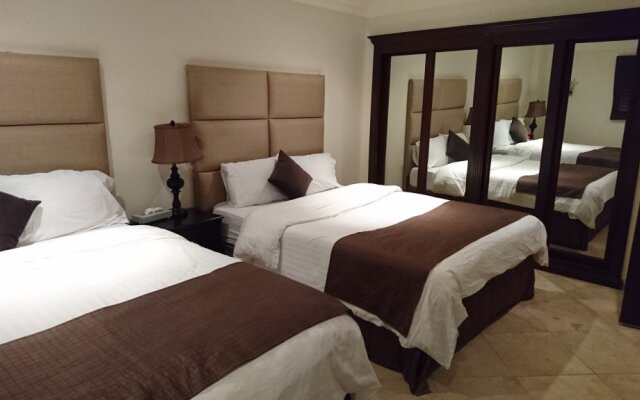 Las Olas Resort and Spa