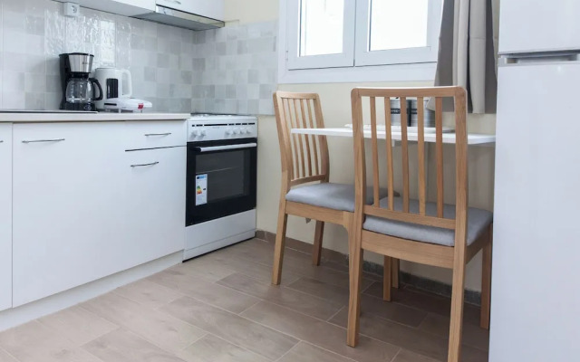 Modern Comfort 1Bd Apt with Balcony