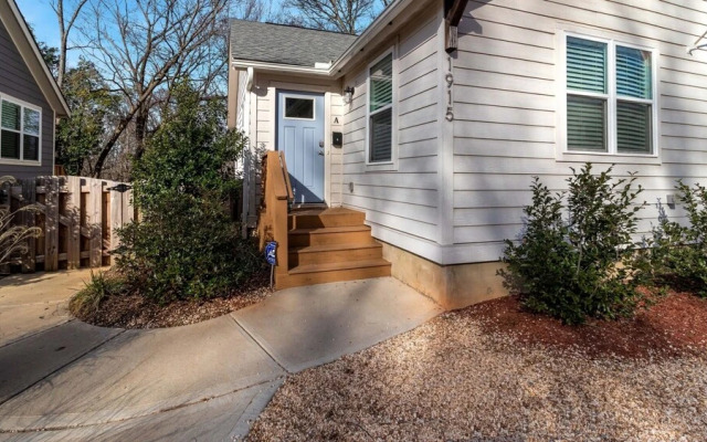 2 bedroom, Harrill Street