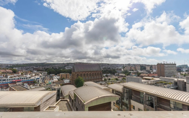 Panoramic Pad with Great Views | By My Getaways