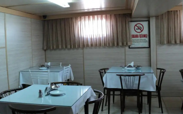 Yavuz Hotel