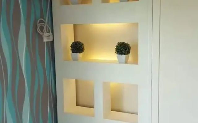 21 Flr Highrise And Seaview Near Ayala