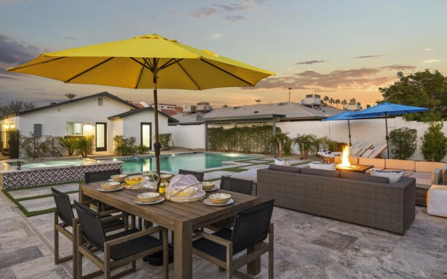 Montecito Luxe 3-villa Retreat w Pool Courtyard