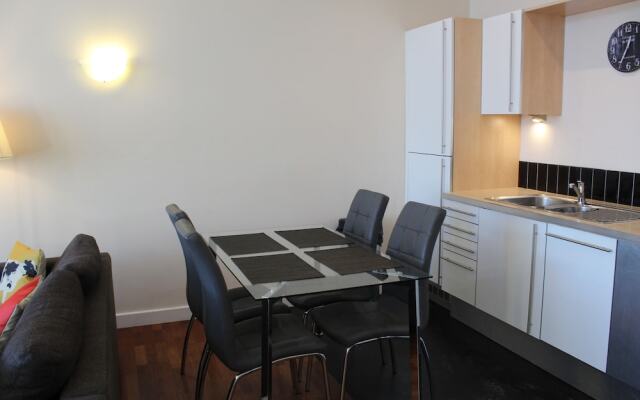 Stunning 2 Bed City Centre Apartment