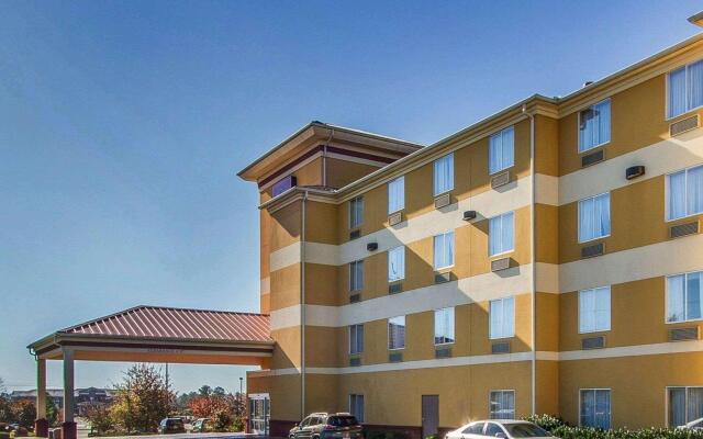 Comfort Suites Florence Shoals Area