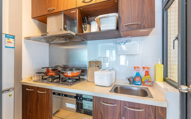 Locals Boutique Apartment Huafa Plaza 8