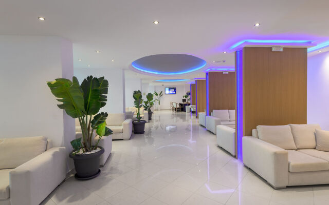 Oceanis Park Hotel
