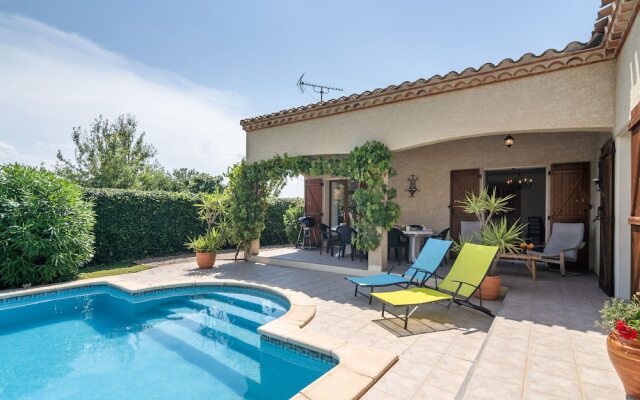 Superb Villa In Olonzac With Swimming Pool Close To Lake