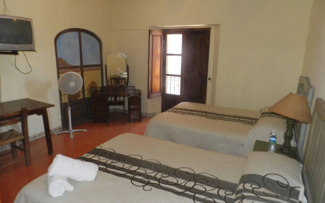 Hotel Parrokia