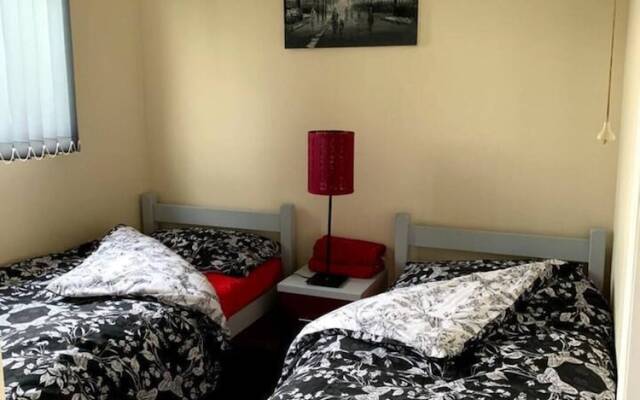 Cosy and Modern 2-bed House in Great Yarmouth