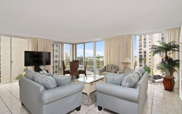 Shoreline 1056 Condo by RedAwning