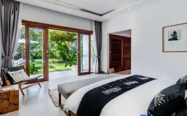 Villa Leaf Sanur by BaliSuperHost