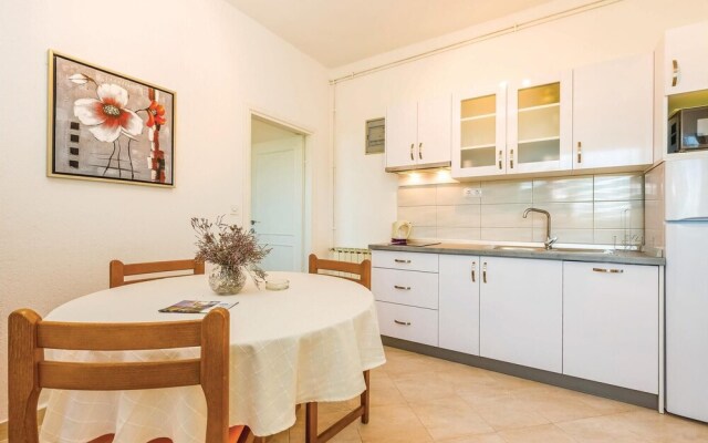 Stunning Home in Supetarska Draga With Wifi and 1 Bedrooms