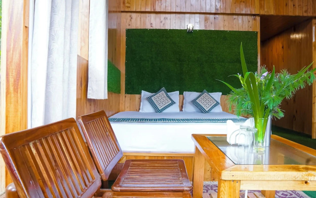 WOW Treehouse & Cottages