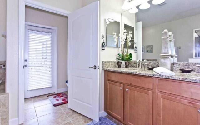 1473 Myrtlewood Street 8 Bedroom Home