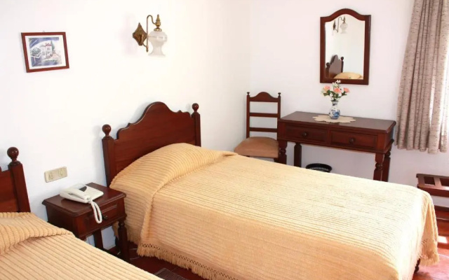 Hotel Dona Leonor