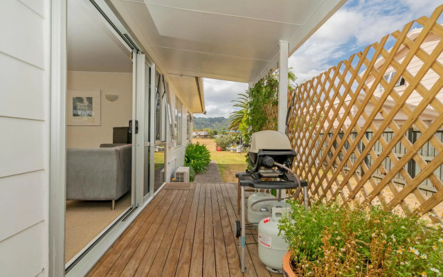 Park Drive - Whangamata Holiday Home