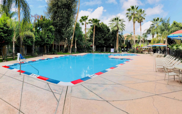 Best Western Plus Meridian Hotel