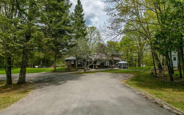 Country Charm Bed & Breakfast