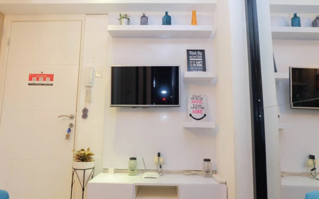 Cozy And Best Deal 2Br Bassura City Apartment