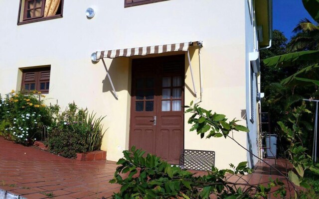 House with One Bedroom in Sainte Luce, with Wonderful Sea View, Enclosed Garden And Wifi - 9 Km From the Beach