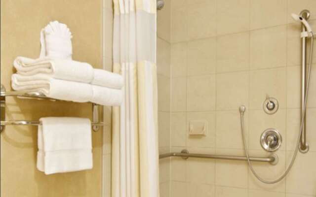 Hilton Garden Inn Monterey