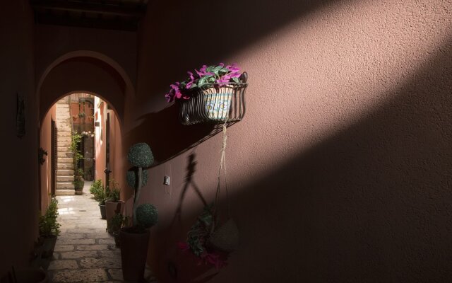 Il Cortile Fiorito