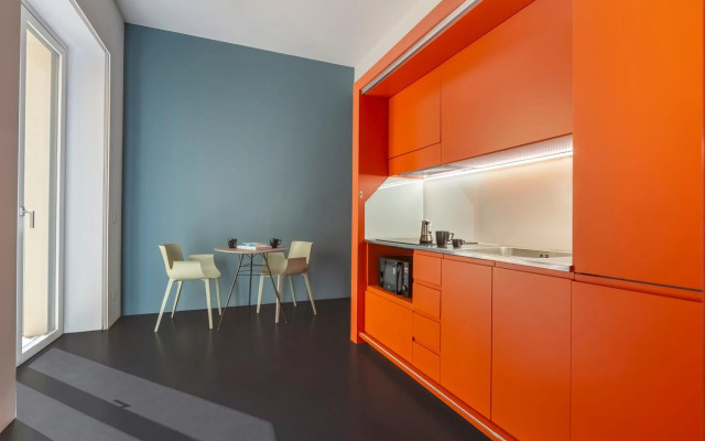 Fiveplace Design Suites Apartments