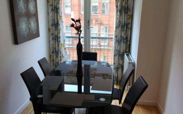 Tolbooth Apartments