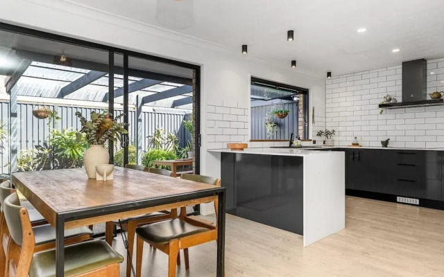Ultimate Beachside Haven in Cabarita - Pet Friendly