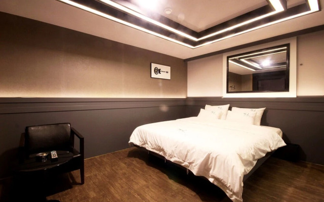 Busan Songjeong Hotel Gain