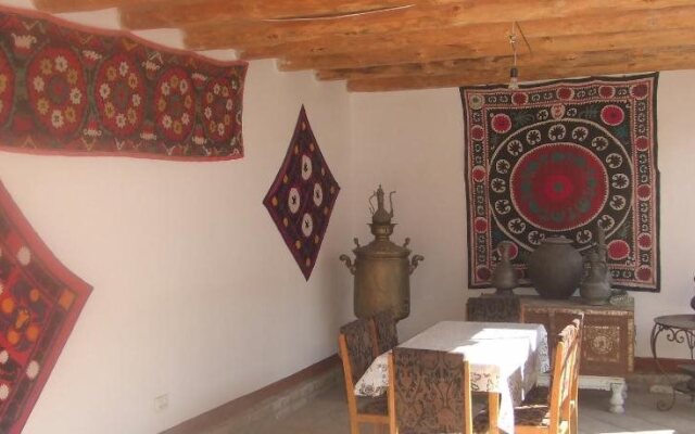 Sarrafon B&B