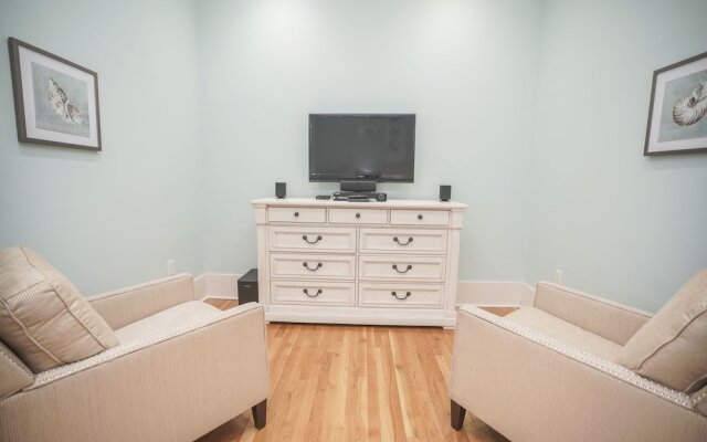 Frangista by Panhandle Getaways