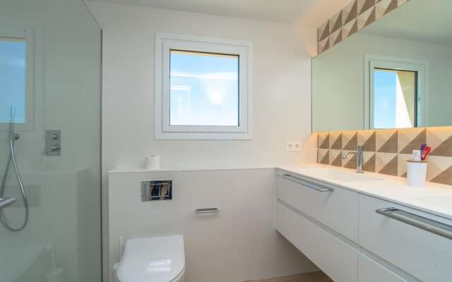 D-2 Calella DE Palafrugell 8 PAX