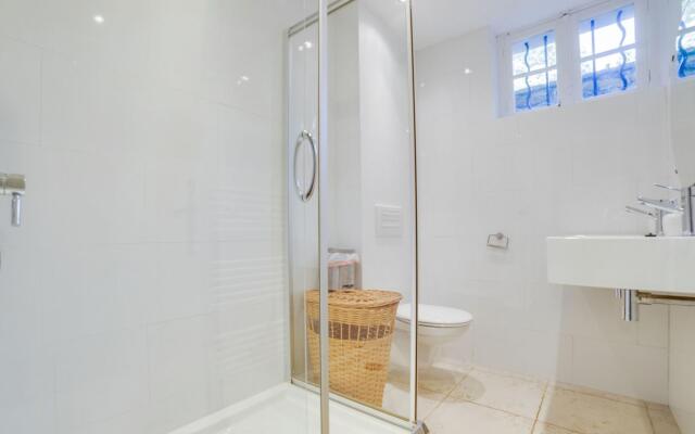 Modern Villa With Swimming Pool in Sainte-maxime