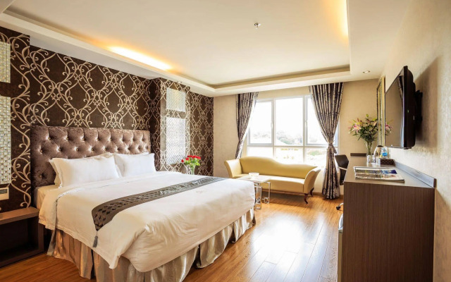 Sunflower Saigon Hotel