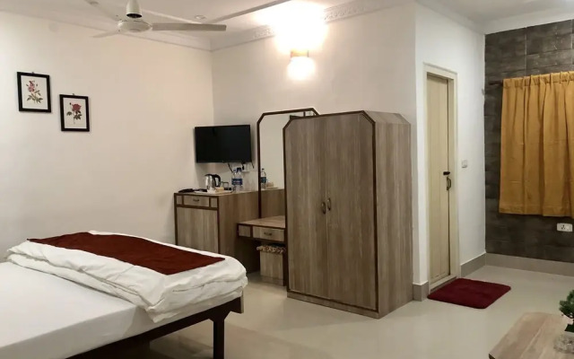 Hotel Saluja