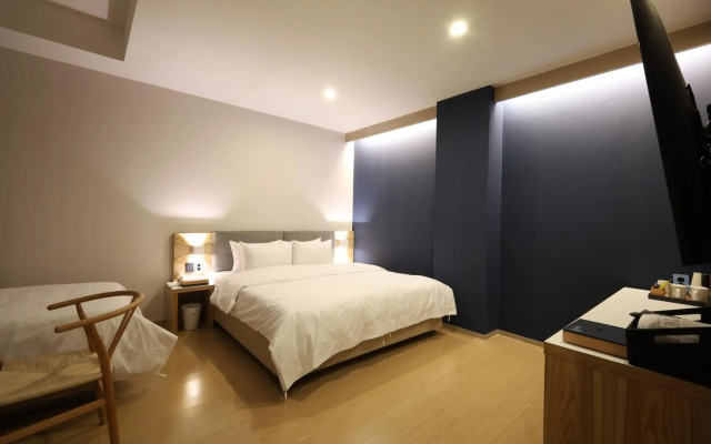 Hound Hotel Changwon Terminal