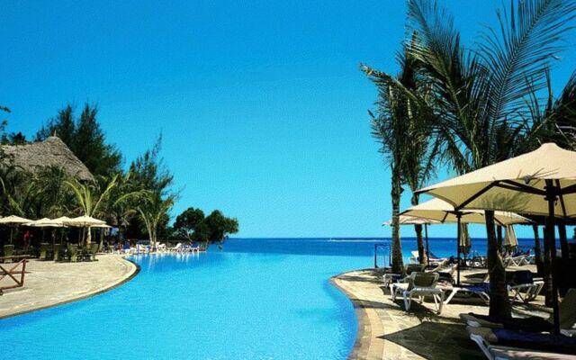 Baobab Beach Resort and Spa