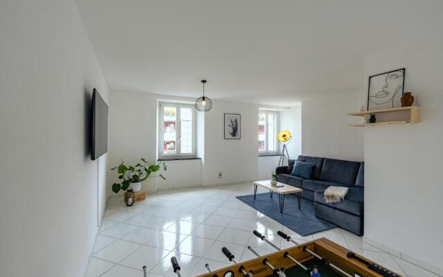Apartment in the city center with free parking