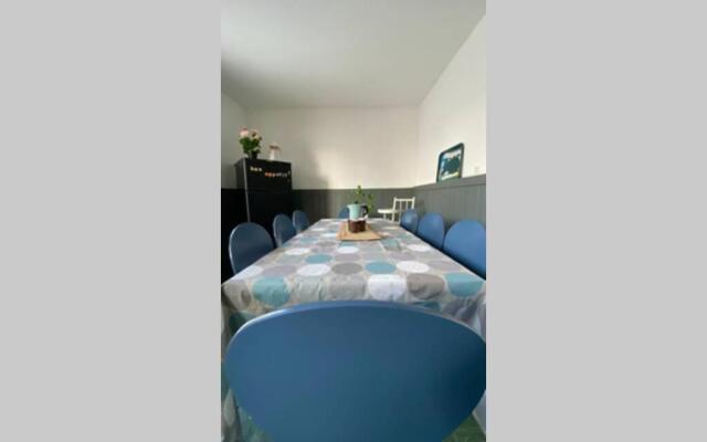 Familien-Haus,Garten,Grill,20m zum Rhein