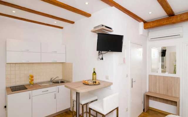 Apartments Raic